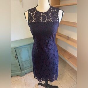 Banana Republic dress with stunning lace overlay, EUC, size 0